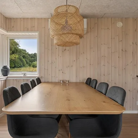 Renoviertes Strandhaus In Einzigartiger Lage Ferienhaus
