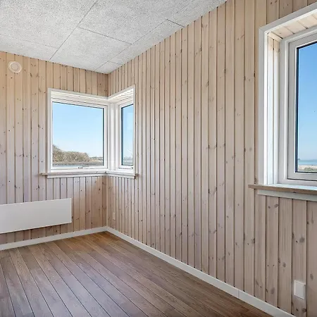 Renovated House With Unique Location Сasa de vacaciones Abjerg