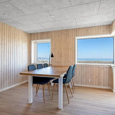 Ferienhaus Renoviertes Strandhaus In Einzigartiger Lage Abjerg