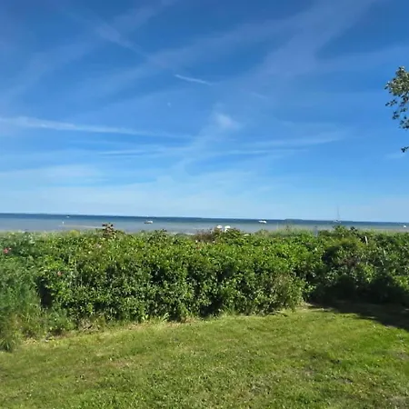 Renoviertes Strandhaus In Einzigartiger Lage Ferienhaus